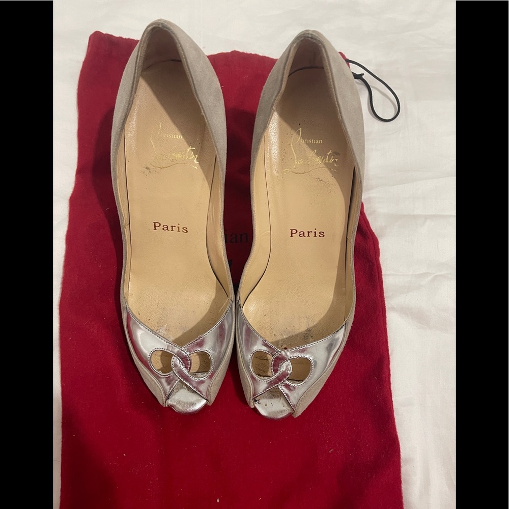 Christian Louboutin gray suede peep toes shoes
